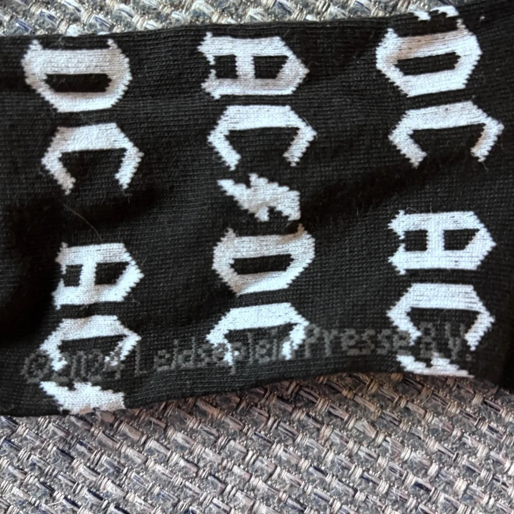 AC/DC Black White Crew Socks Men’s Small NWOT | Rock Band Socks